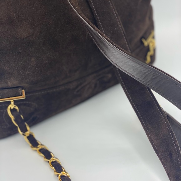 RARE VINTAGE CHANEL BACKPACK - Picture 14 of 16